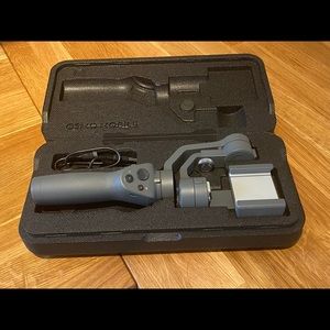 DJI Osmo Mobile 2